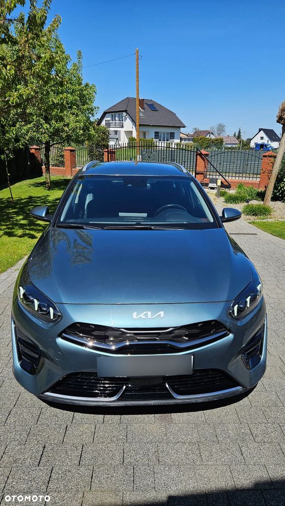 Kia Ceed - 1