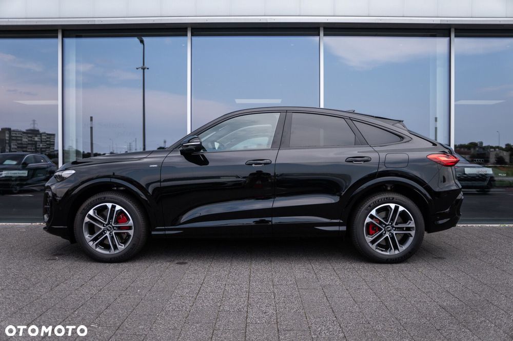 Audi Q5 Sportback - 6