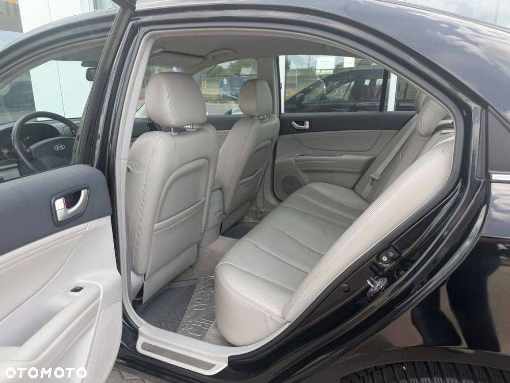 Hyundai Sonata 2.0 CRDi GLS - 20