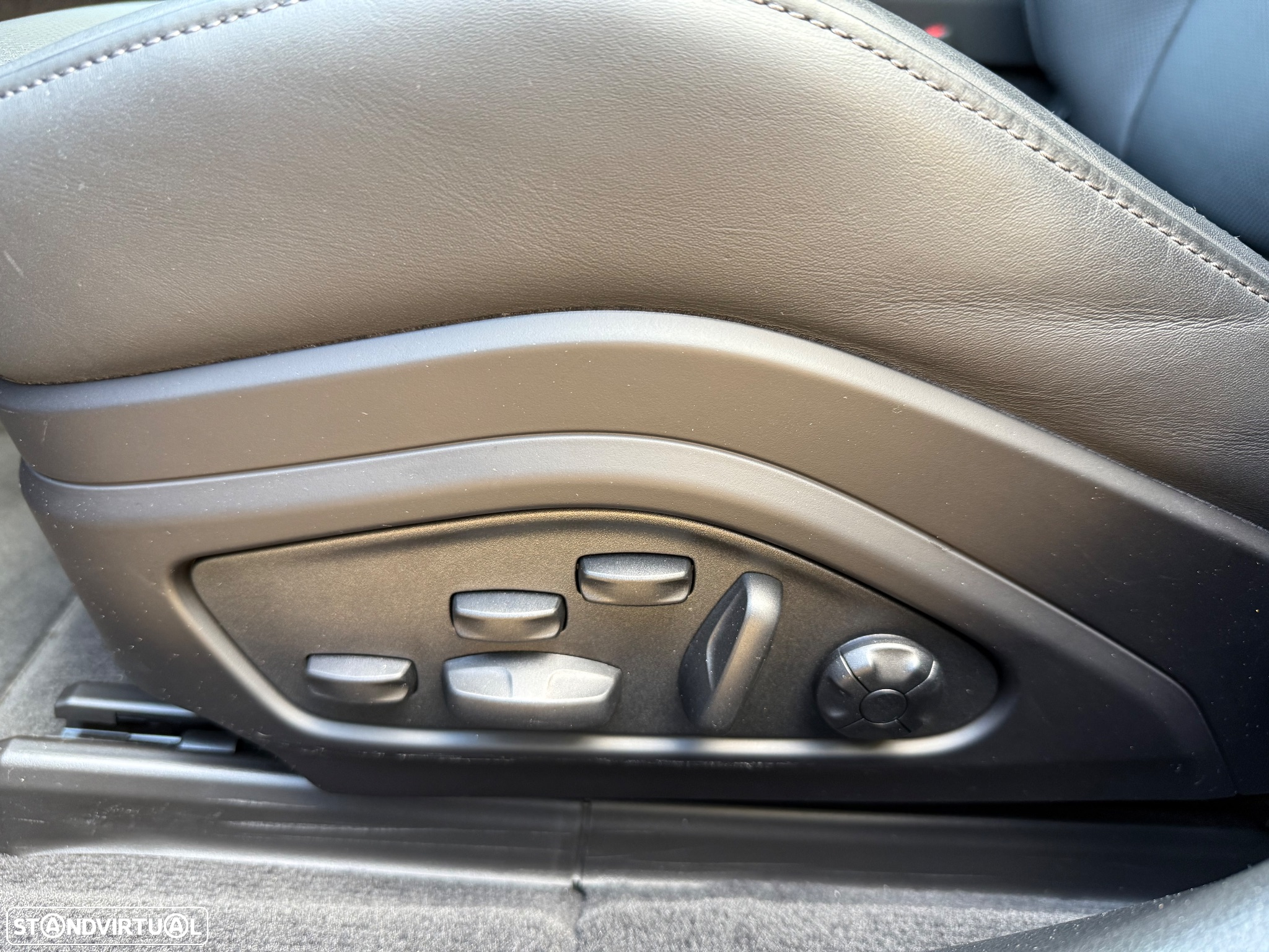 Porsche Panamera 4S E-Hybrid - 16