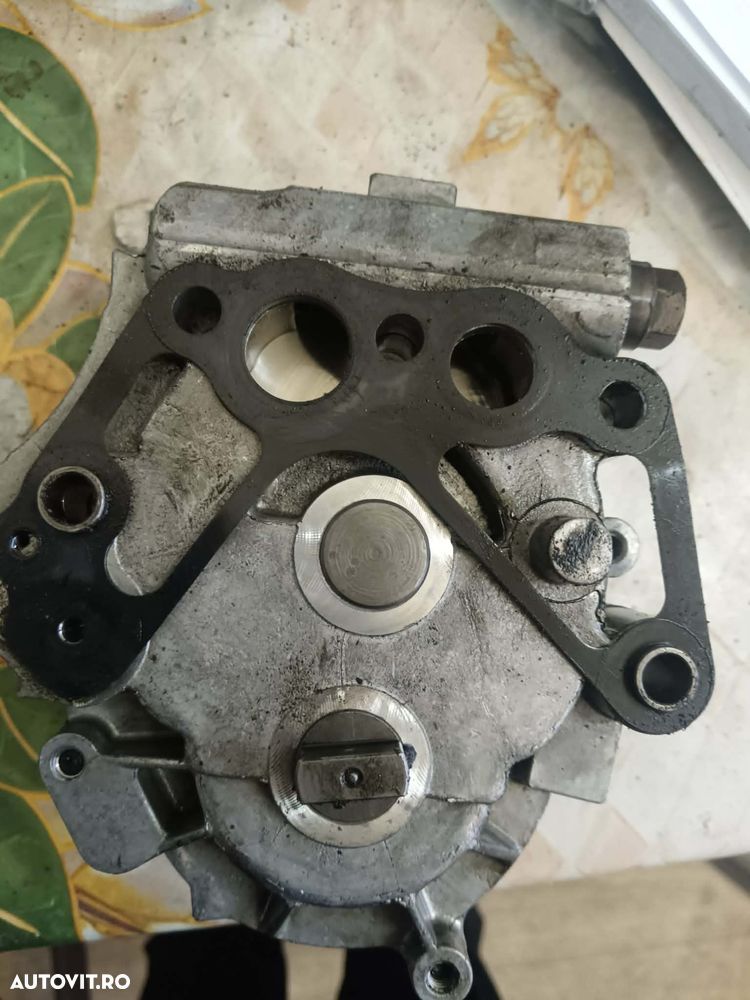 POMPA VACUUM SI ULEI IVECO DAILY, FIAT DUCATO, MITSUBISHI CANTER 3.0 D EURO 5, 6 F009D03481 - 2