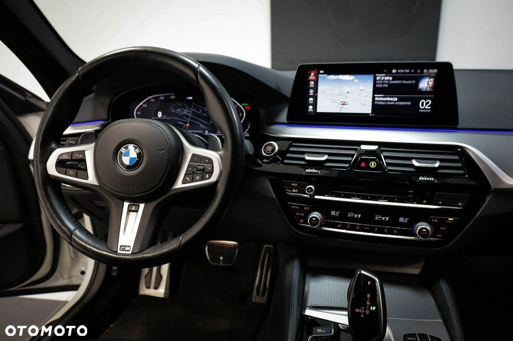 BMW Seria 5 - 21
