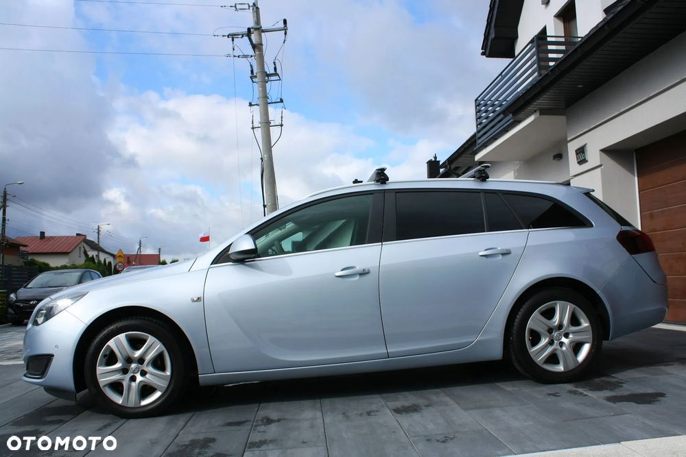 Opel Insignia - 12