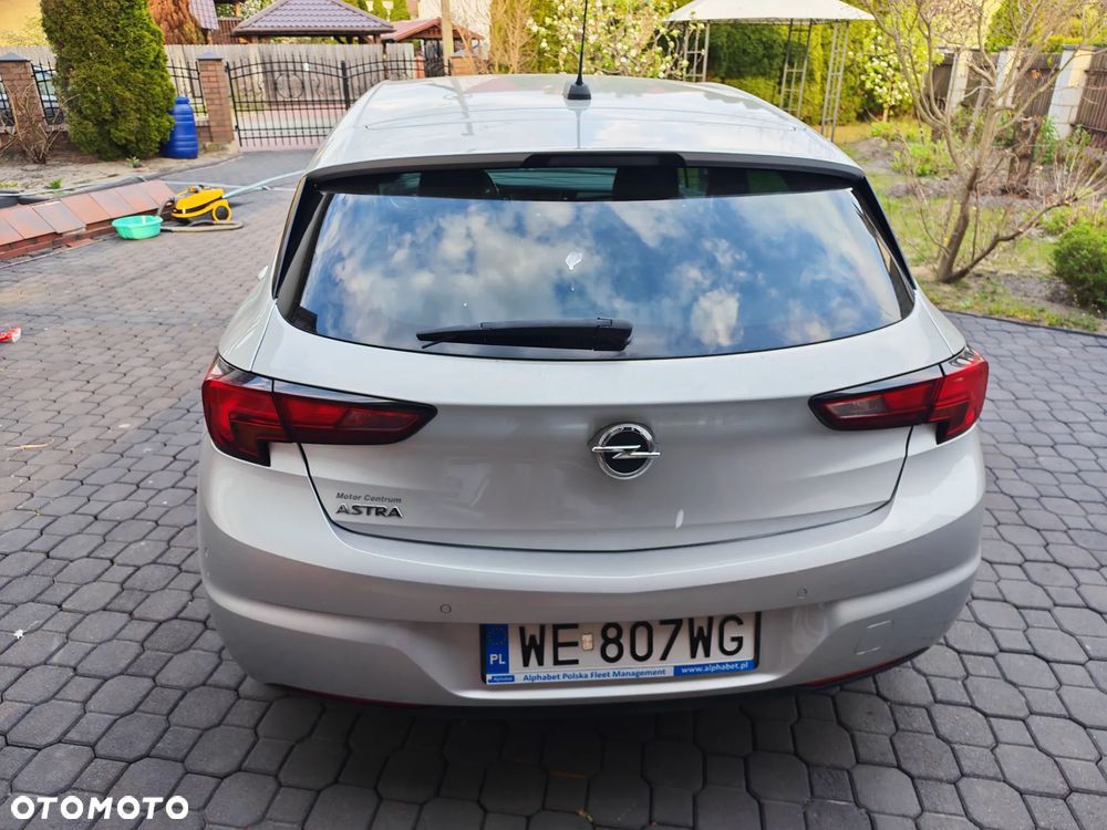 Opel Astra 1.4 T Dynamic - 10