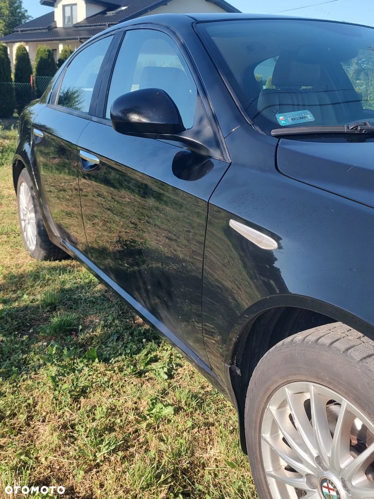 Alfa Romeo 159 1.9JTDM Distinctive - 3