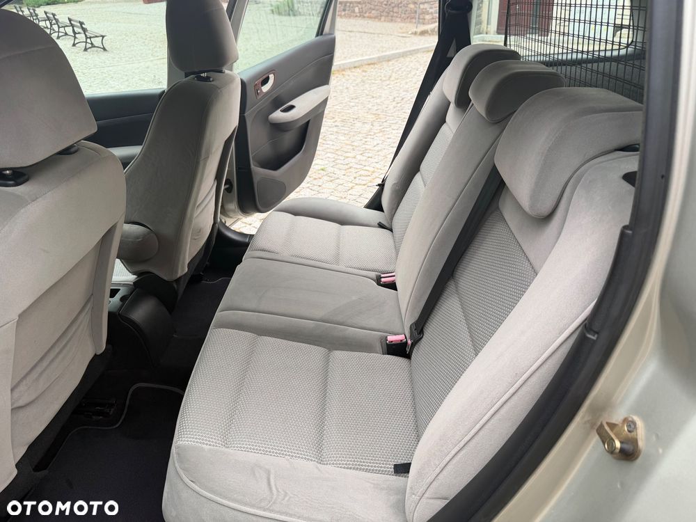 Peugeot 307 1.6 XT Premium - 18