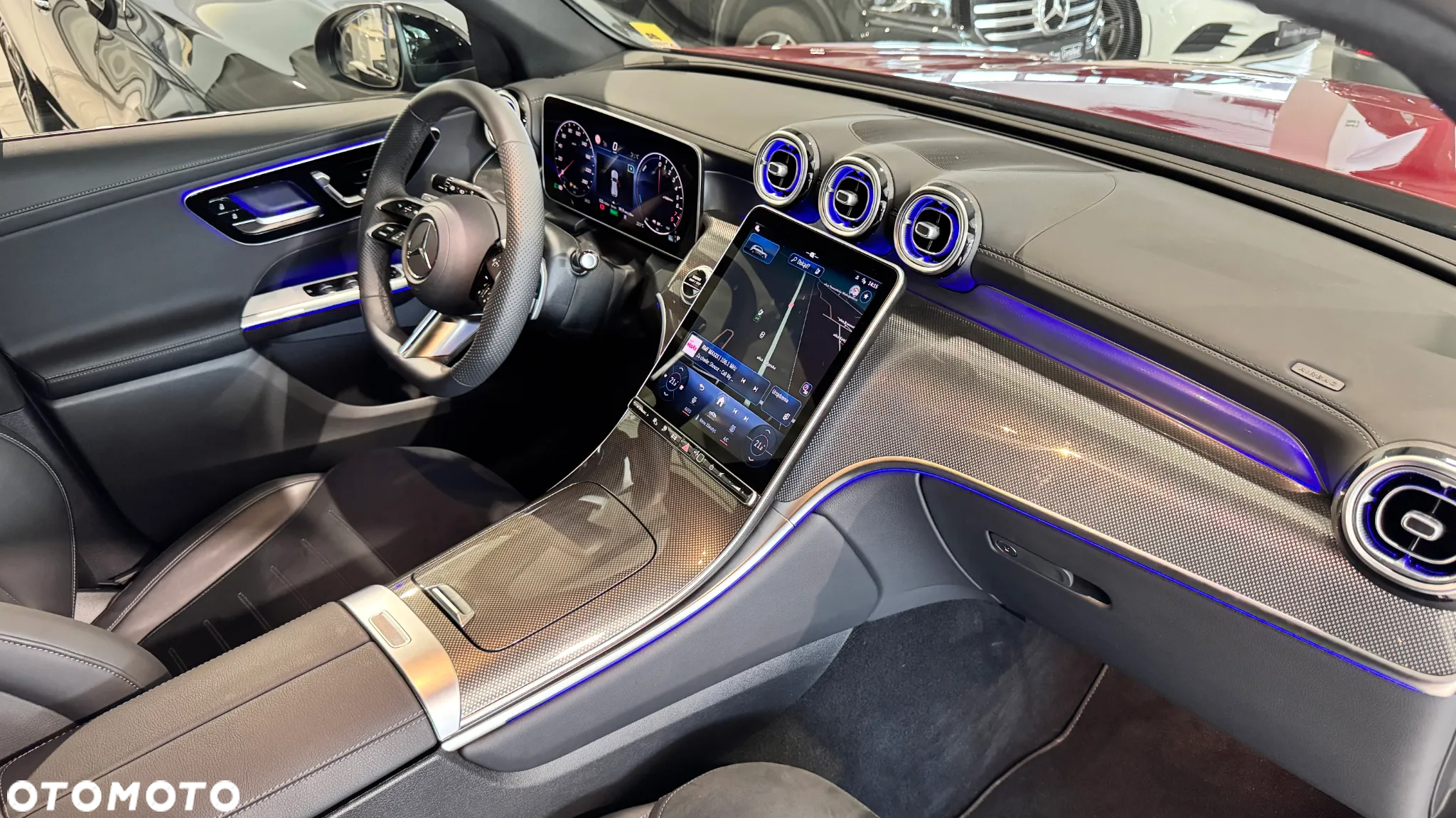 Mercedes-Benz GLC 300 e 4-Matic AMG Line - 31