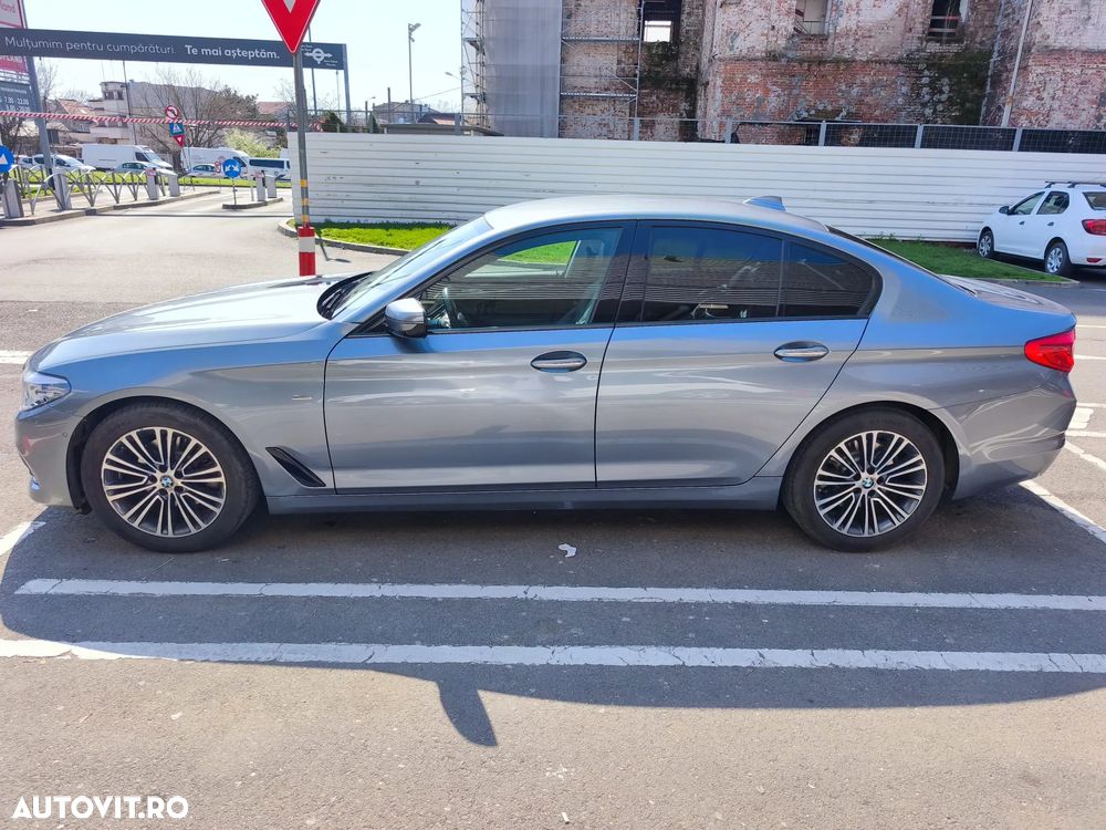 BMW Seria 5 520d AT - 9