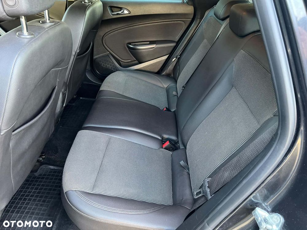 Opel Astra - 25