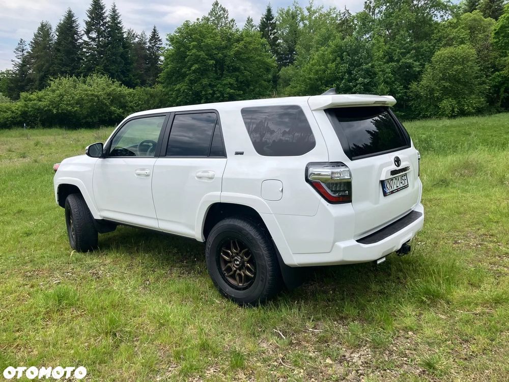 Toyota 4Runner 2022 photo 5