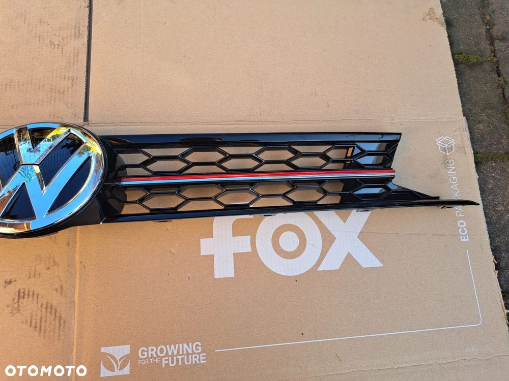 Volkswagen Polo VI gti grill atrapa chłodnicy 2G0853651J 2017- - 5