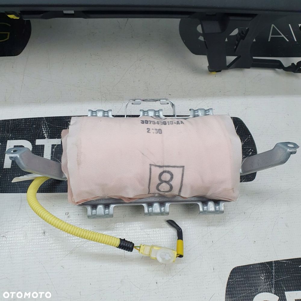 TOYOTA YARIS III 3 DESKA ROZDZIELCZA KONSOLA KOKPIT PULPIT PODUSZKI AIRBAG AIR BAG PASY KIT SET - 8