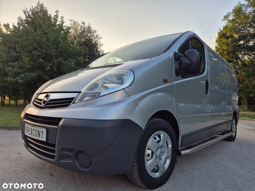 Opel Vivaro - 10