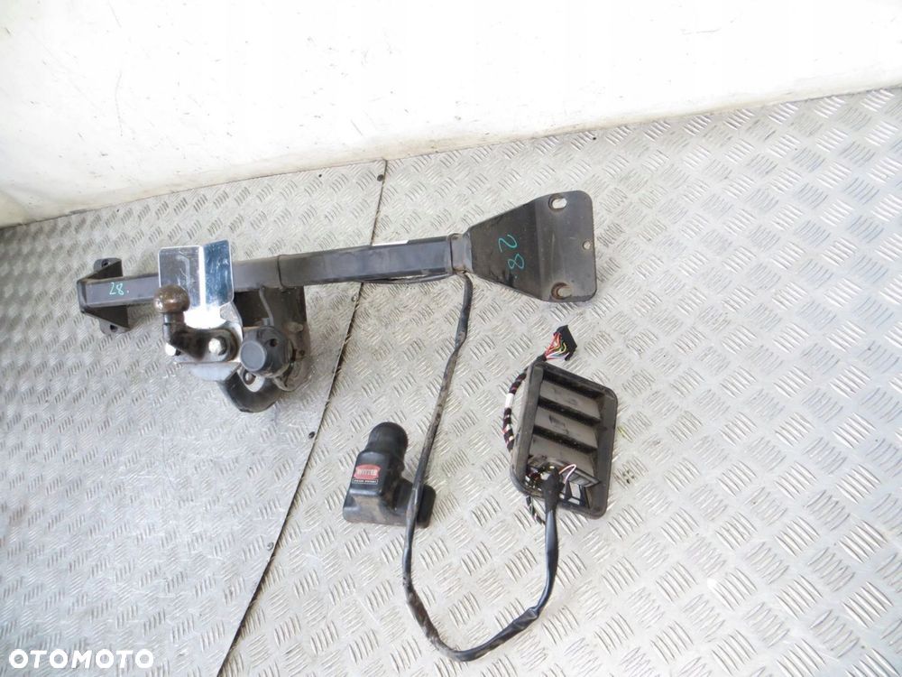 BMW X1 F48 HAK HOLOWNICZY 14- - 2