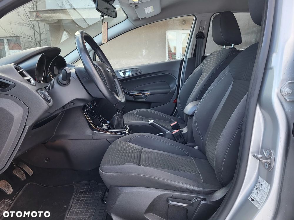 Ford Fiesta 1.0 EcoBoost Titanium - 19