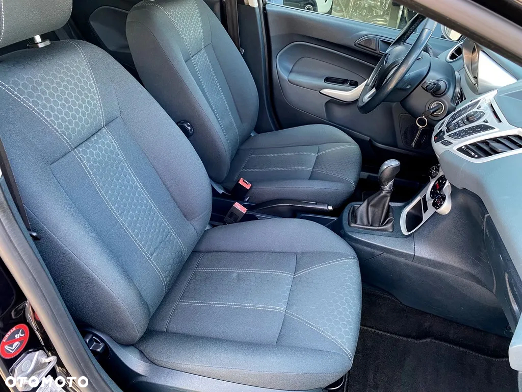Ford Fiesta 1.25 Titanium - 8