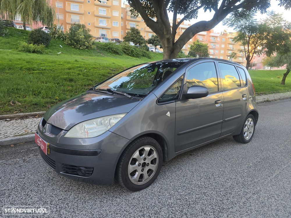 Mitsubishi Colt 1.1 Invite - 2
