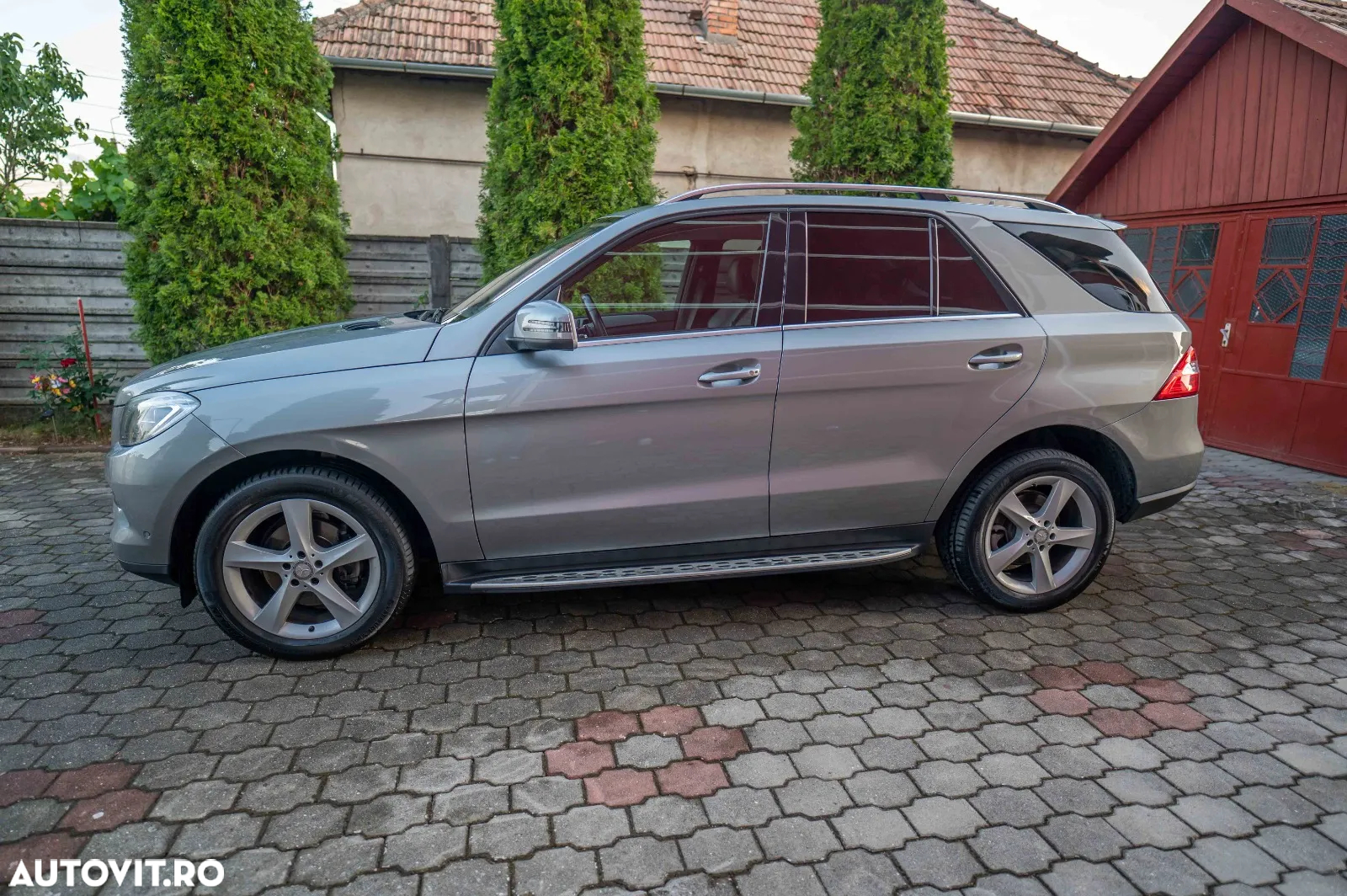 Mercedes-Benz ML 350 BlueTec 4MATIC Aut - 16