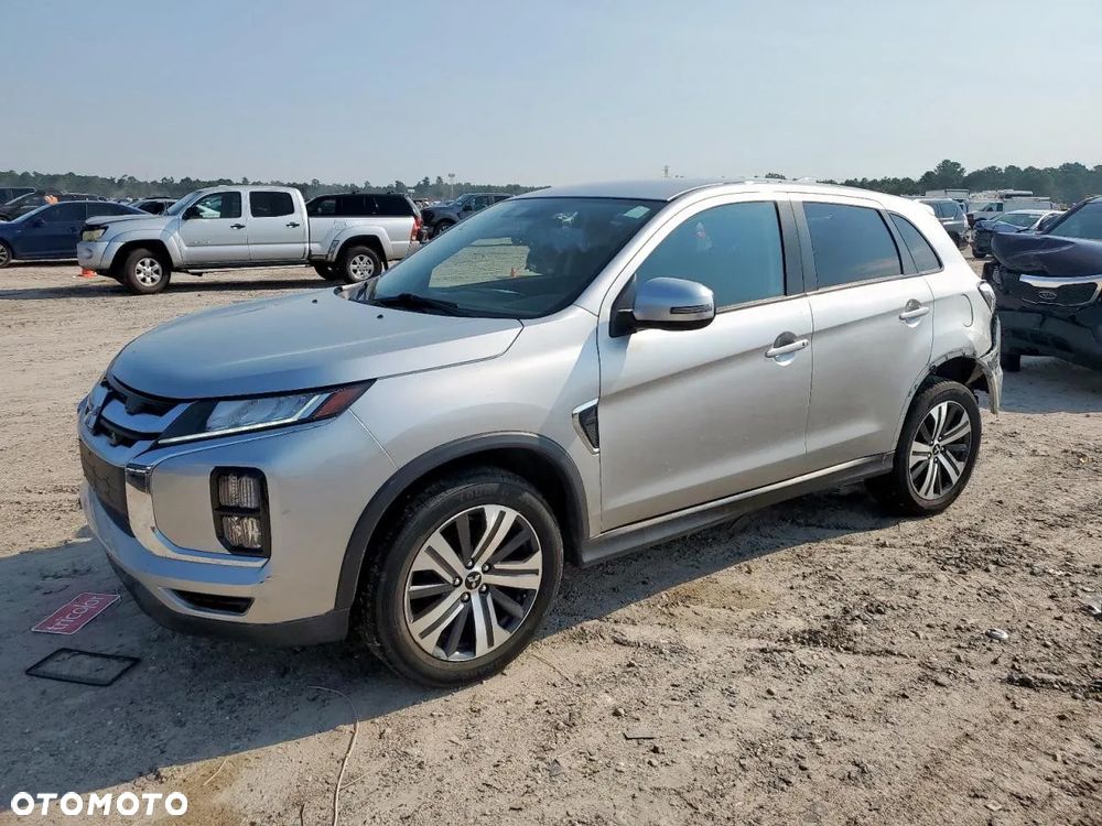 Mitsubishi ASX - 3