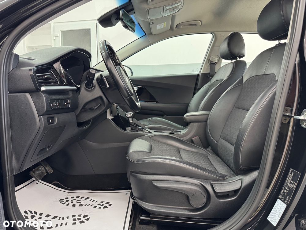 Kia Niro ver-1-6-gdi-hev-2wd-opf-spirit - 11