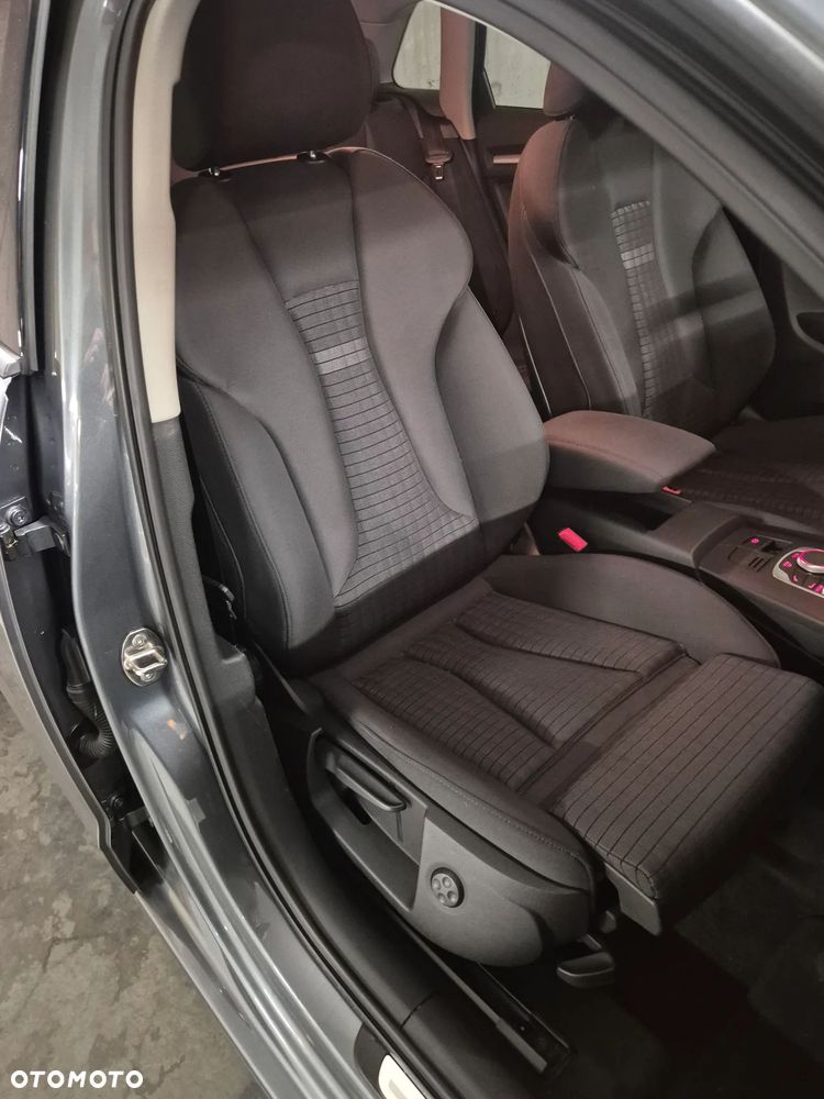 Audi A3 Sportback 2.0 TDI S tronic sport - 9