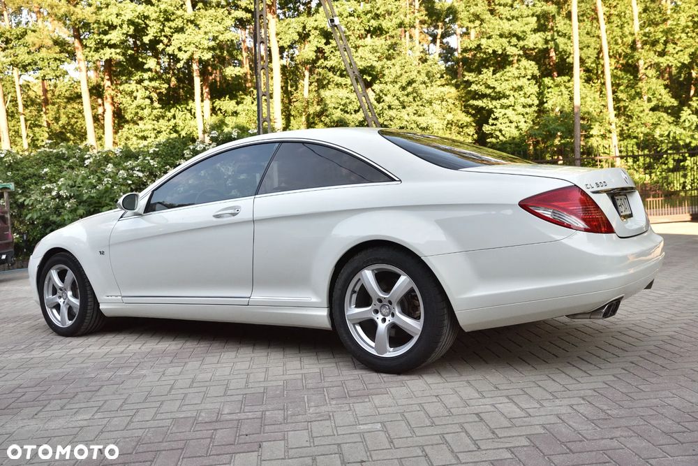 Mercedes-Benz CL 600 - 6