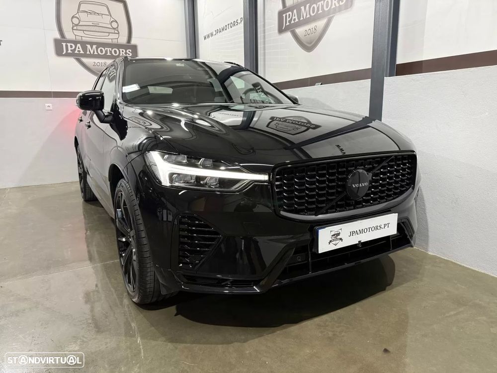 Volvo XC 60 2.0 T6 PHEV Black Edition - 3
