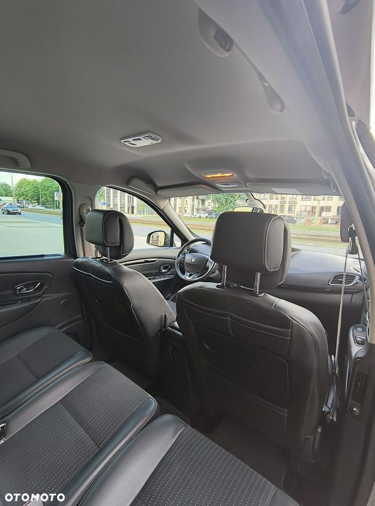 Renault Scenic Energy dCi 110 S&S Bose Edition - 17