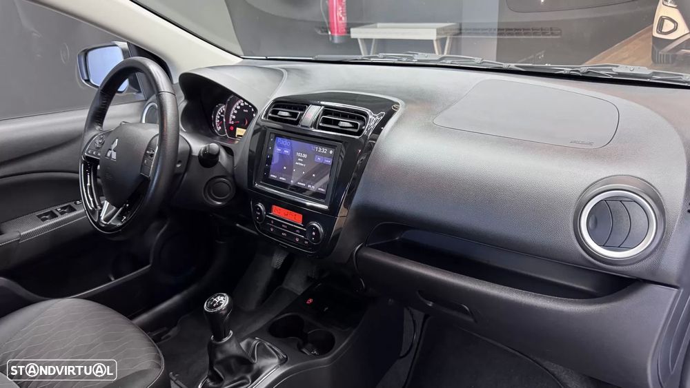 Mitsubishi Space Star 1.2 Intense Connect Edition - 22