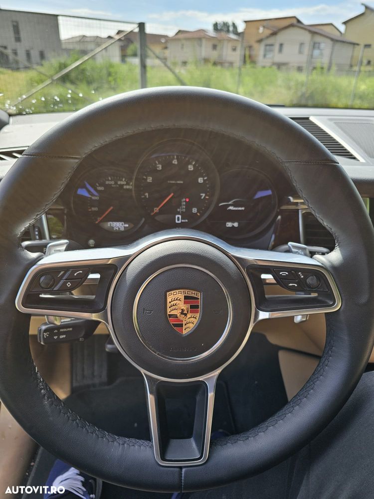 Porsche Macan - 7