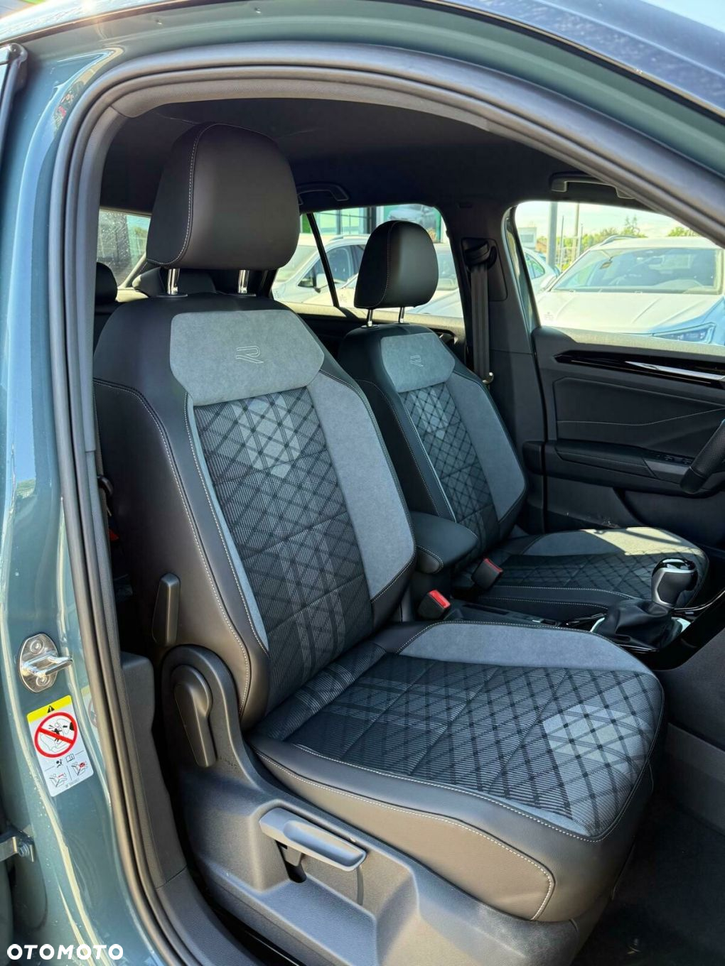 Volkswagen T-Roc 1.5 TSI R-Line Plus DSG - 14