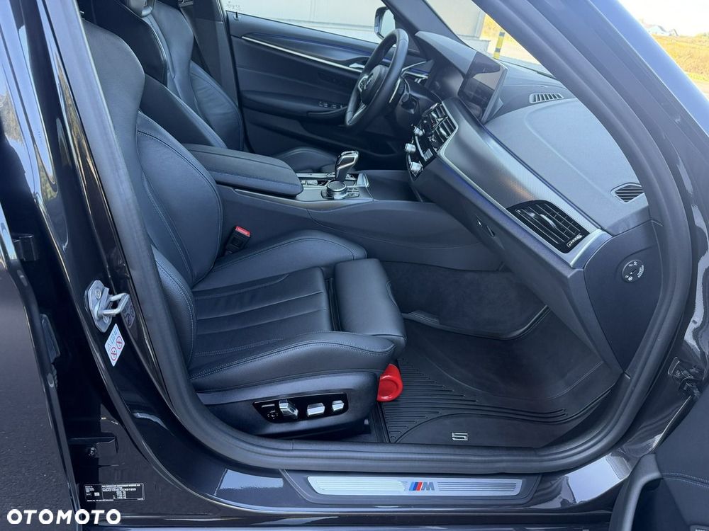 BMW Seria 5 520d xDrive mHEV M Sport sport - 10