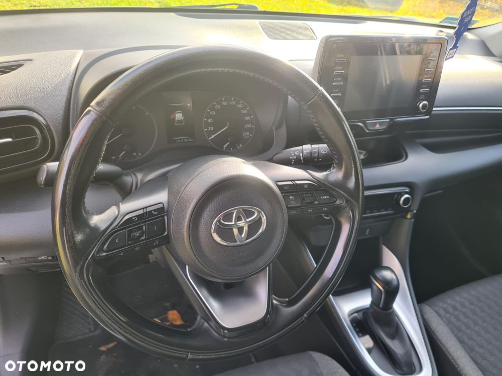 Toyota Yaris Hybrid 1.5 Selection Elegant - 10