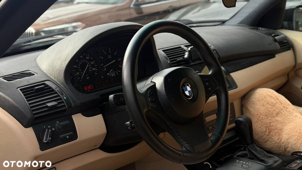 BMW X5 3.0 i Edition Exclusive Sport - 11