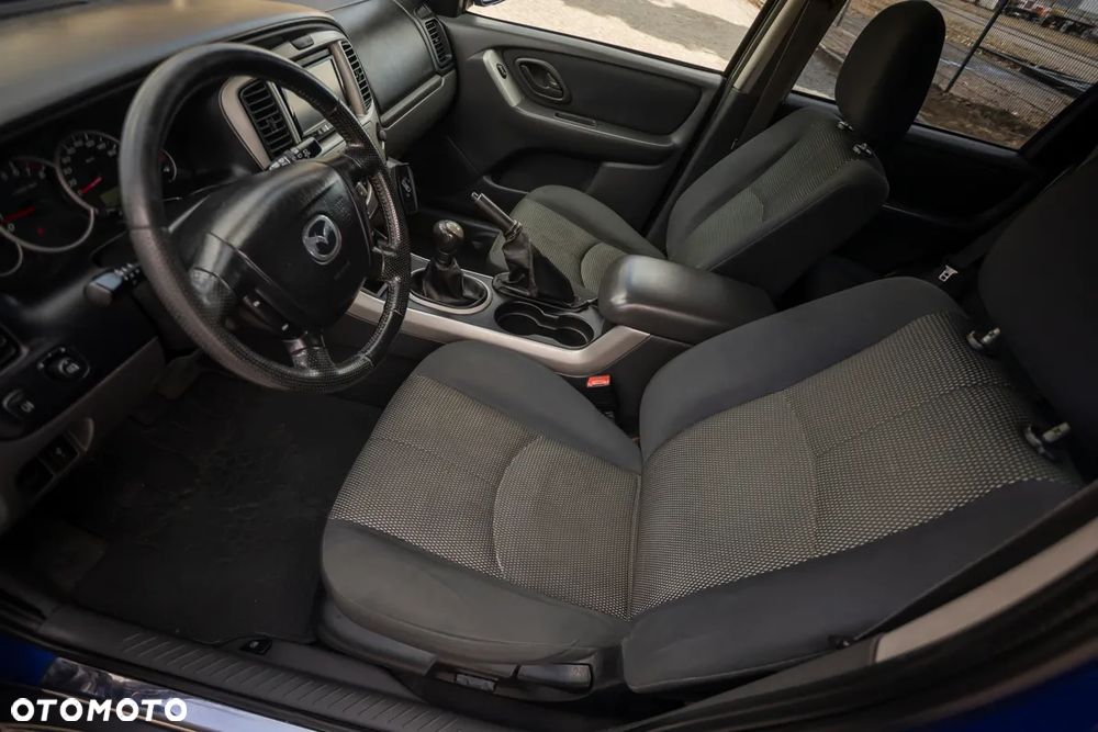 Mazda Tribute 4x4 Adventure Comfort - 20