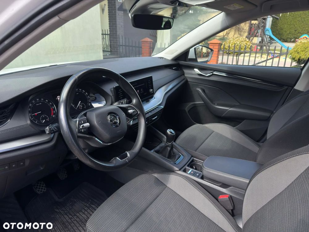 Skoda Octavia 2.0 TDI Ambition - 12