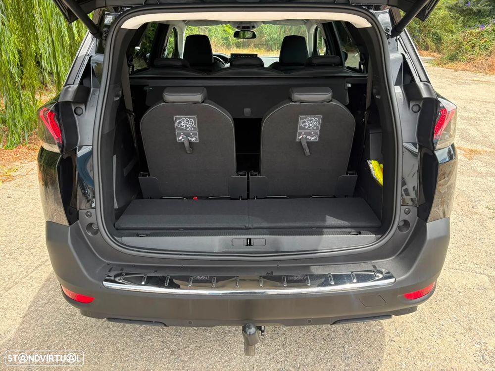 Peugeot 5008 BlueHDI 130 EAT8 GT - 32