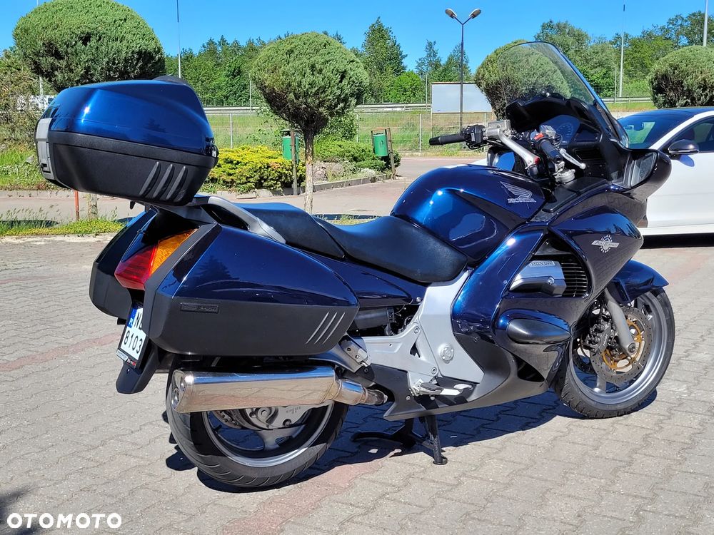 Honda ST - 22