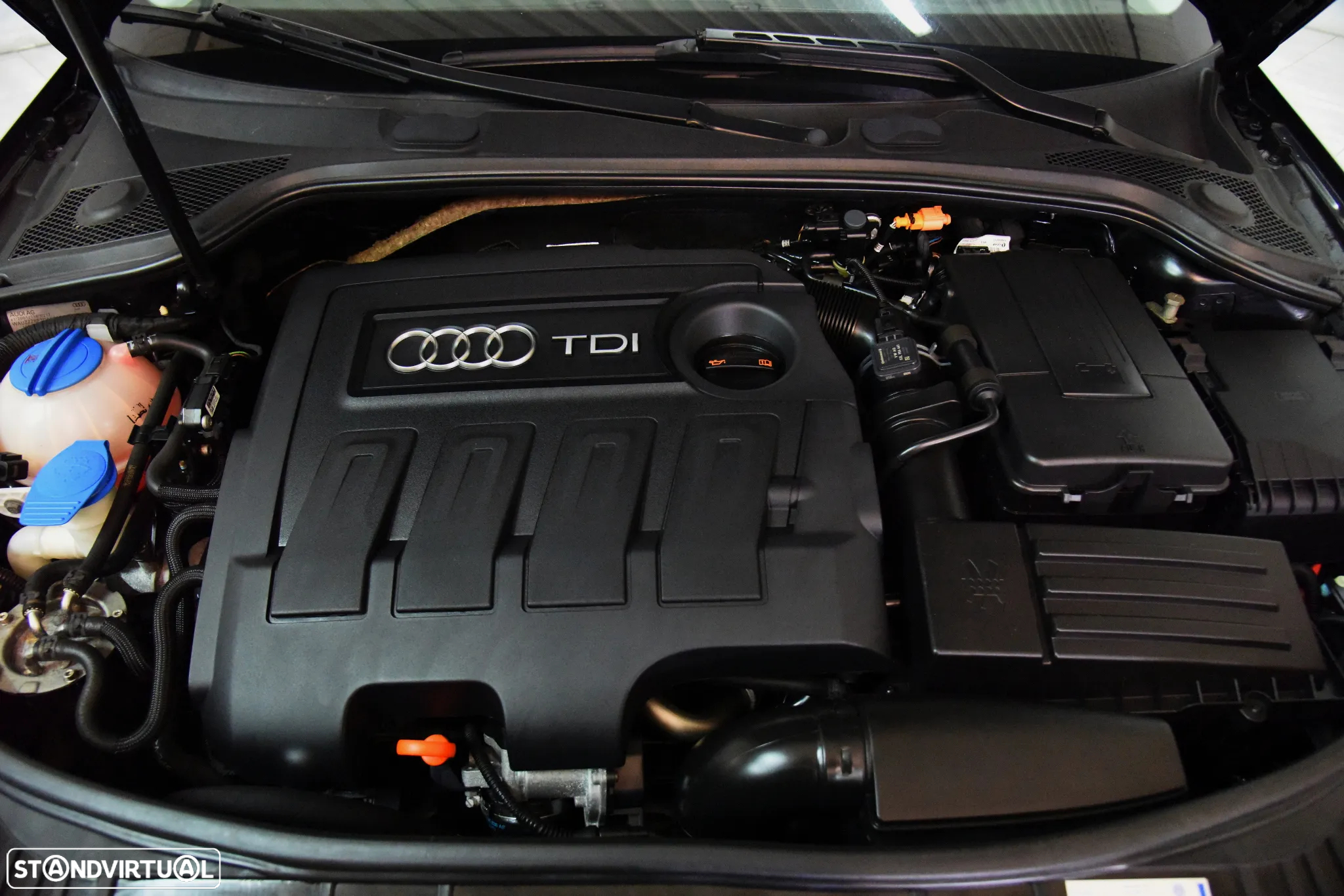 Audi A3 Sportback 1.6 TDI Attraction Special Edition - 9