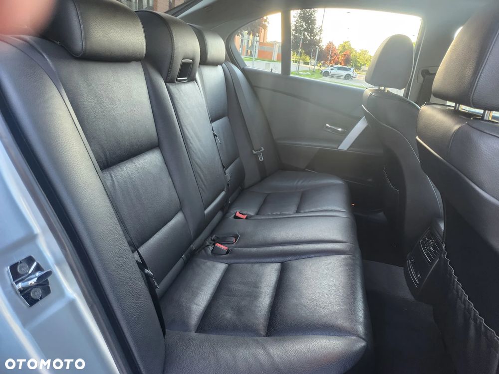 BMW Seria 5 - 17