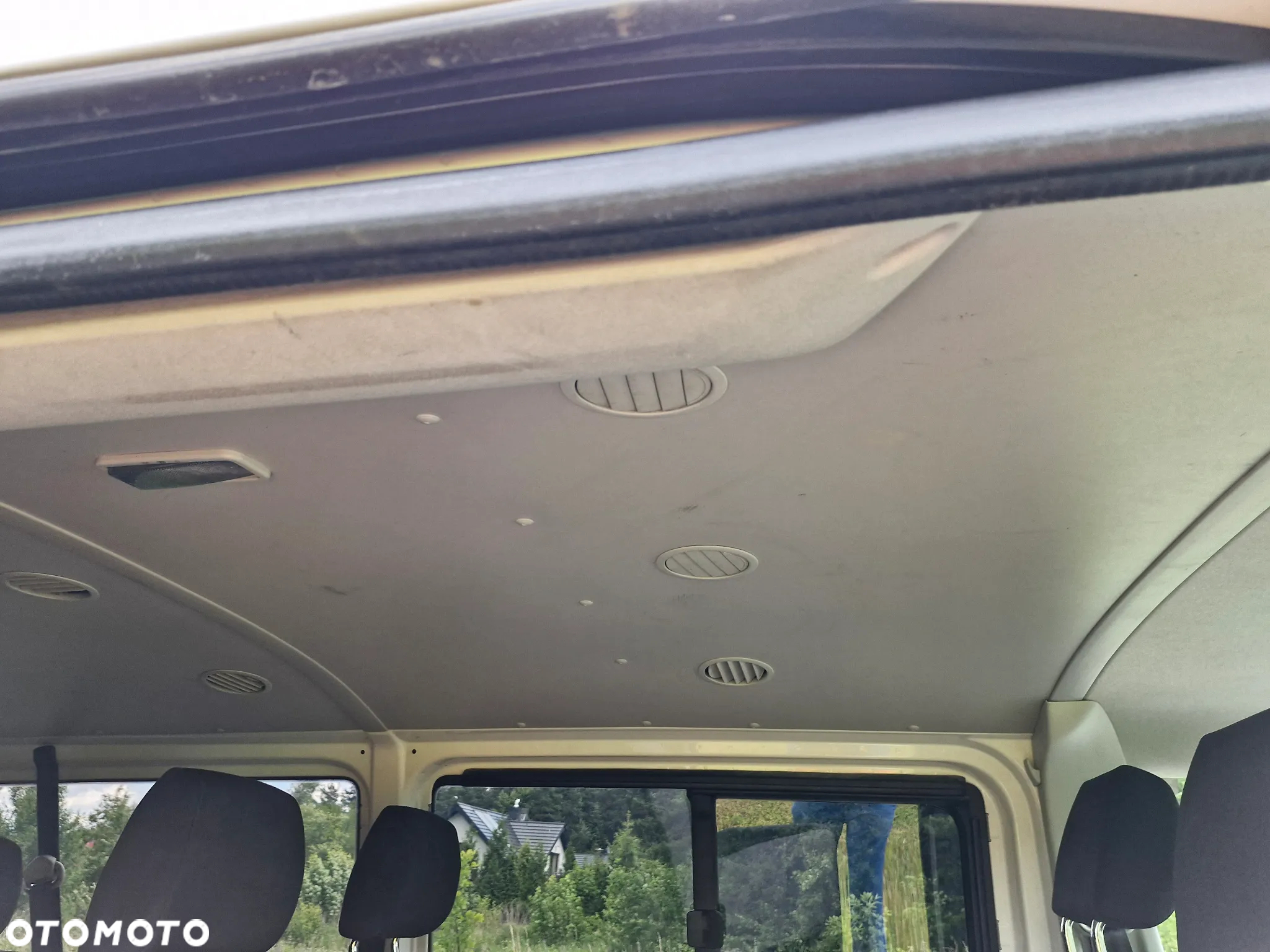 Volkswagen Transporter T6 TDI L2H1 - 18