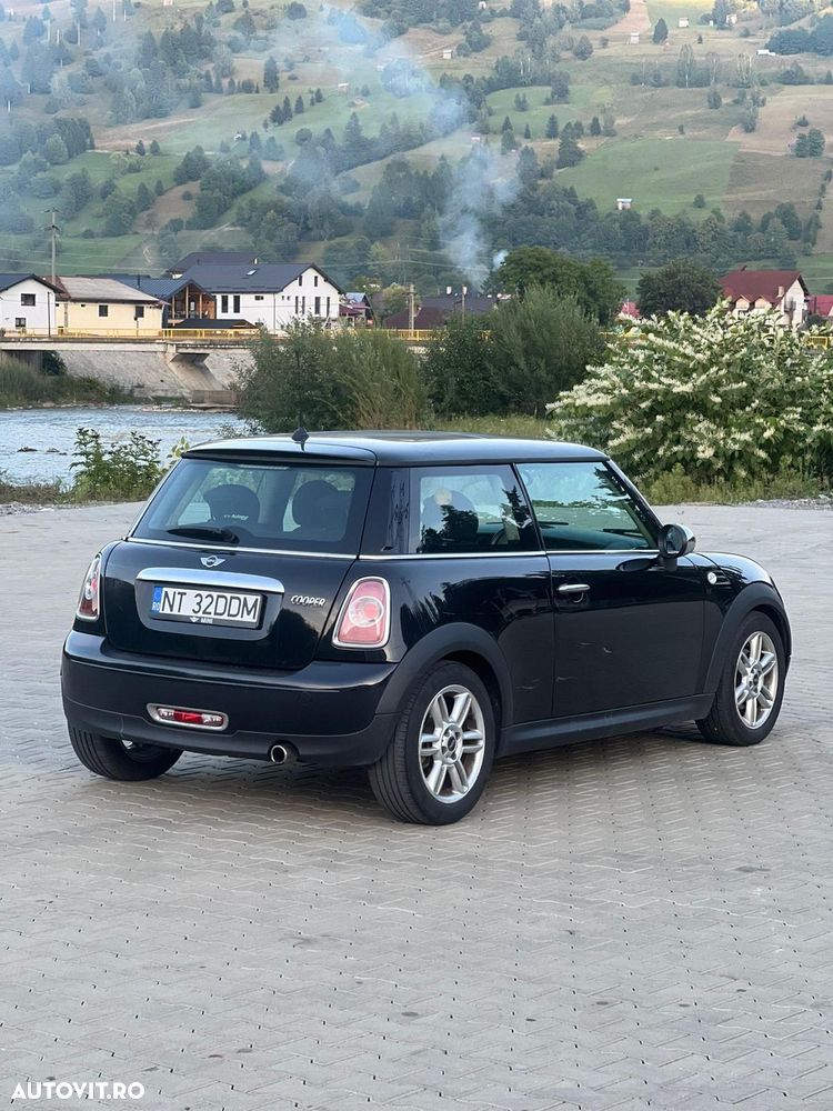 Mini Cooper Standard - 5