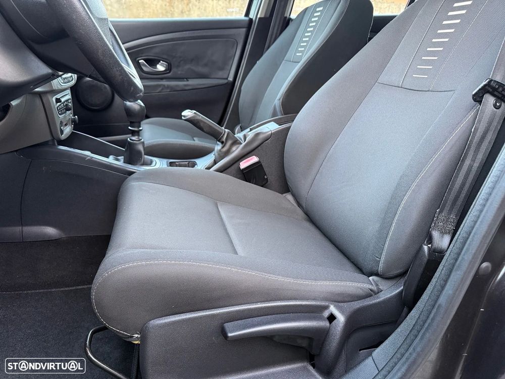 Renault Mégane Sport Tourer 1.5 dCi Luxe - 16