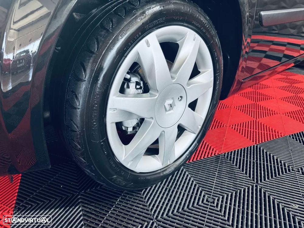 Renault Mégane Break 1.5 dCi Dynamique S - 13