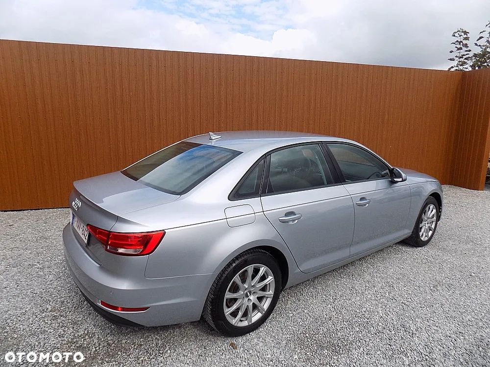 Audi A4 1.4 TFSI S tronic - 4