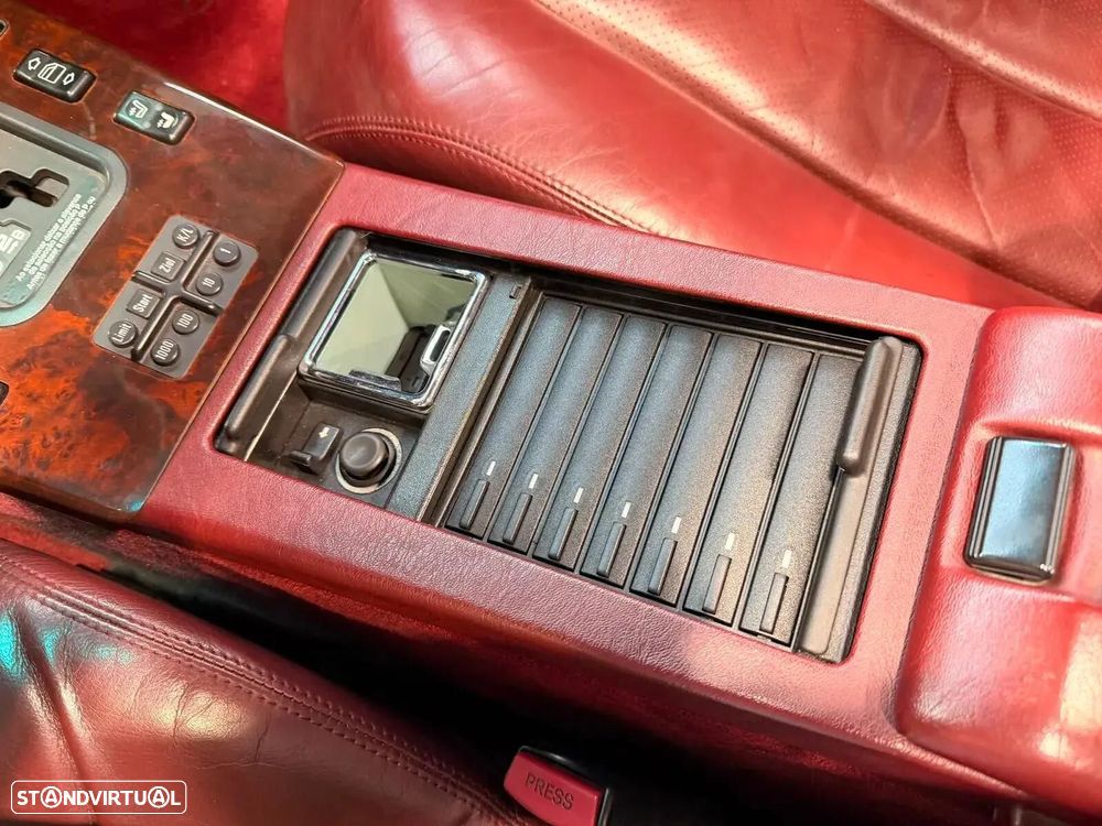 Mercedes-Benz SL 500 Standard - 28