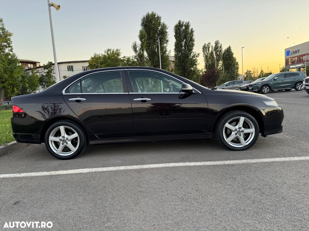 Honda Accord 2.2CDTi Tourer ES - 6
