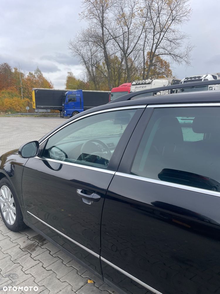 Volkswagen Passat 1.9 TDI Comfortline - 22