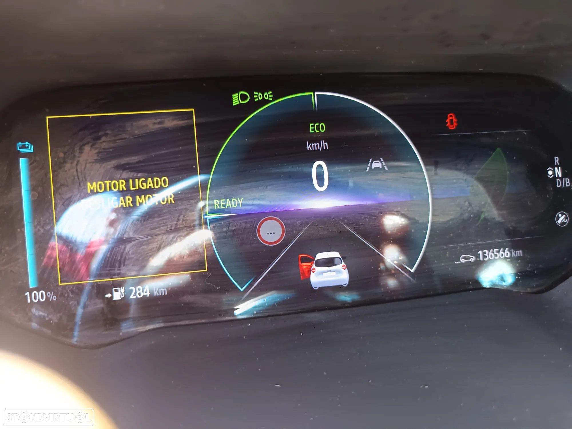Renault Zoe (c/ Bateria) Limited 50 - 17