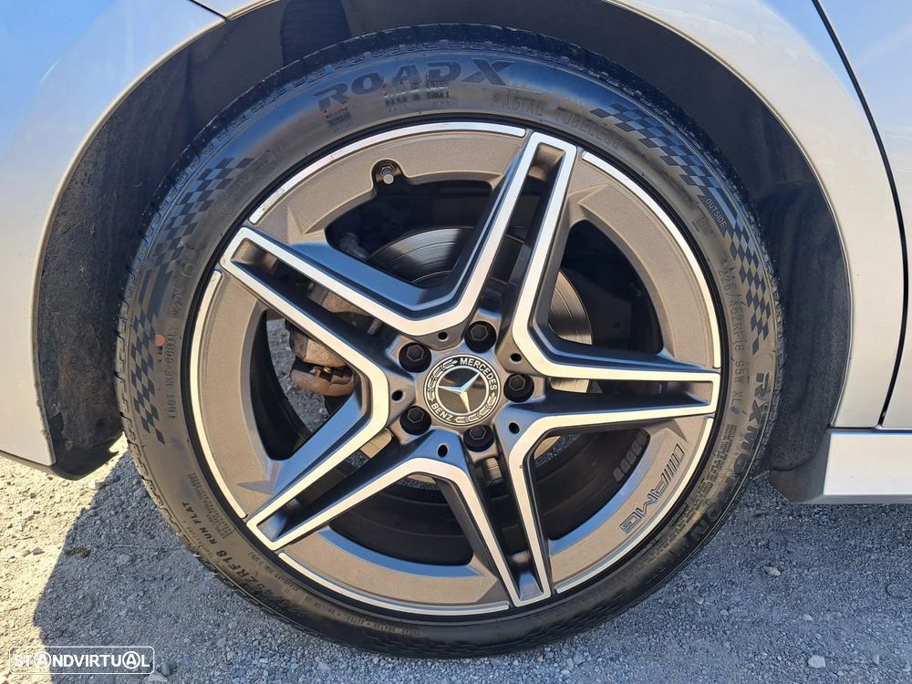 Mercedes-Benz A 200 AMG Line Aut. - 13